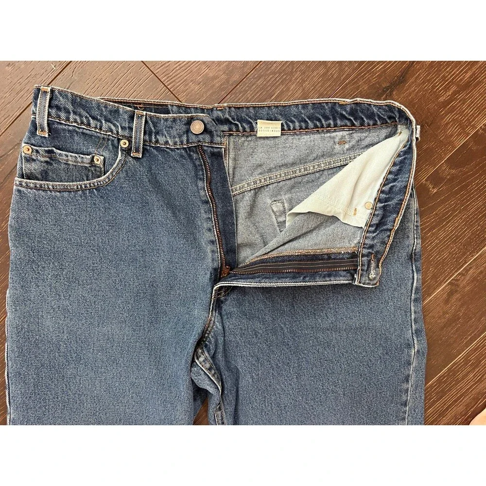 Levis 550 Men's Relaxed Straight Leg Zipper Fly Jeans 36x32